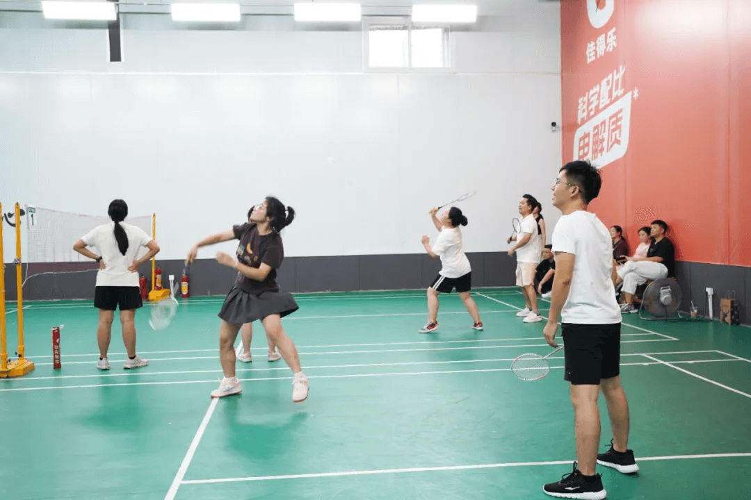 華企集團2024年雙十一啟動會暨秋季運動會圓滿成功 華企集團2024年雙十一啟動會暨秋季運動會圓滿成功